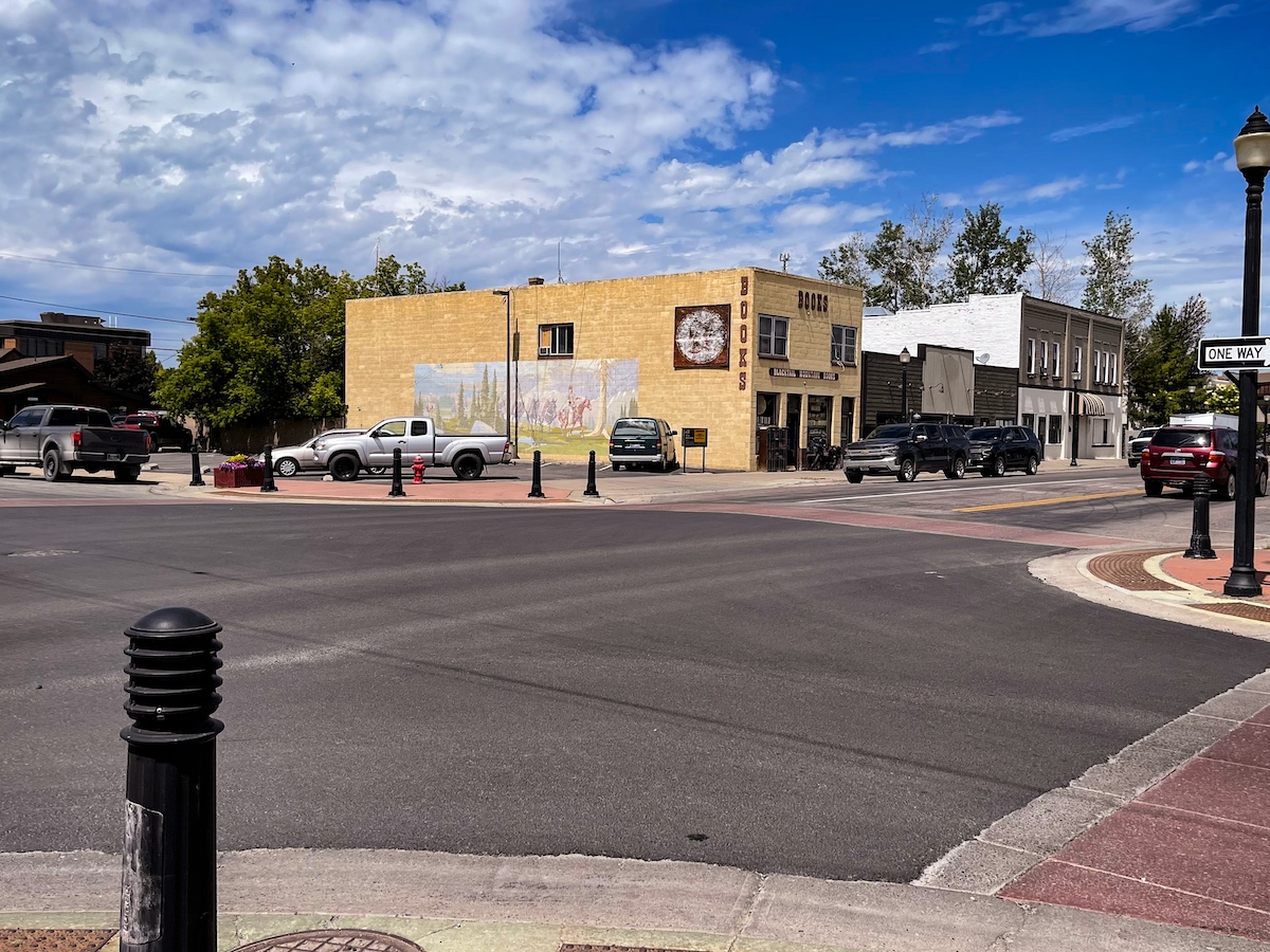 Treasure in Kalispell – Blacktail Mountain Books + The Bookshelf